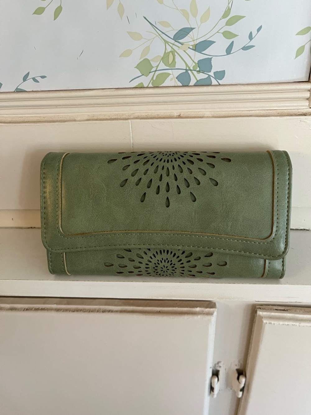 Green Cutout Floral Clutch Wallet